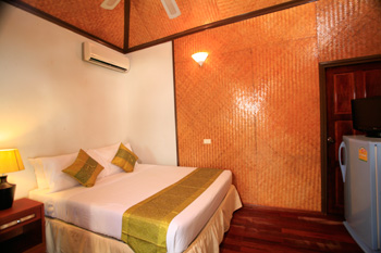 Seaview A/C (2 Bedrooms)